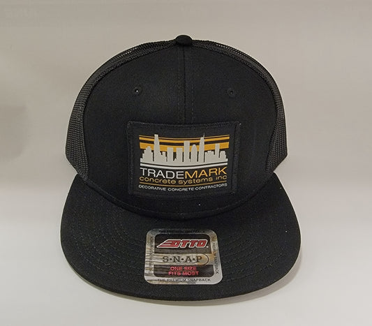 TRADEMARK SNAP BACK HAT - BLACK